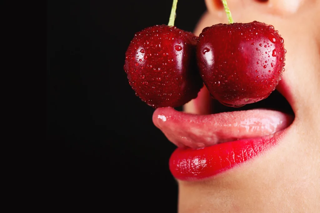 Rimming during foreplay